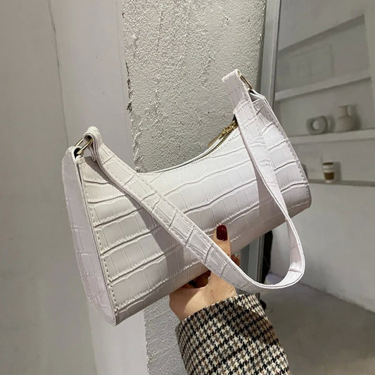 Bolsa Feminina Texturizada com Design Moderno