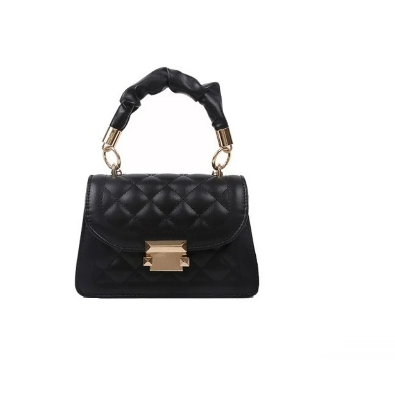 Mini Bolsa Feminina com Alça de Mão Estilizada