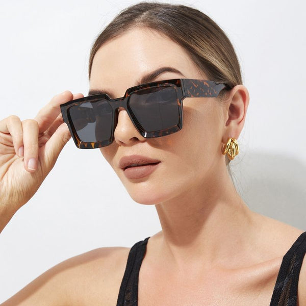 Óculos de Sol Feminino Vintage com Design Oversized